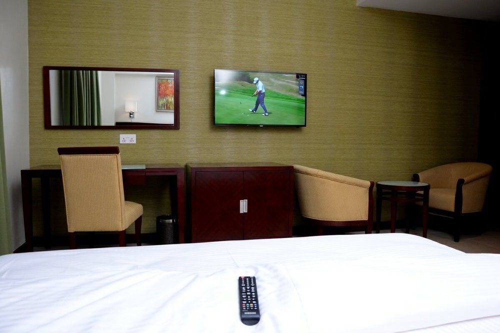 Check Inn Hotel Abuja Exterior photo