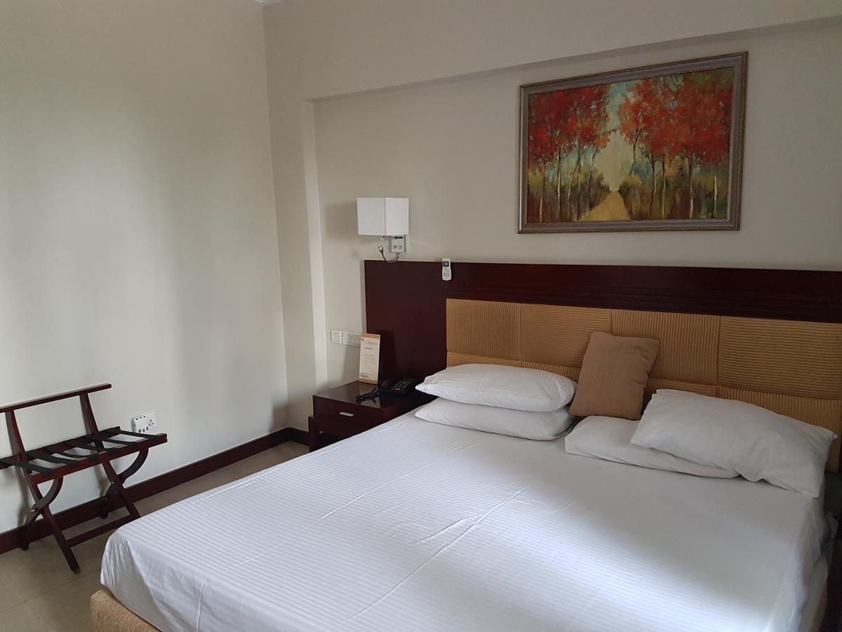 Check Inn Hotel Abuja Exterior photo