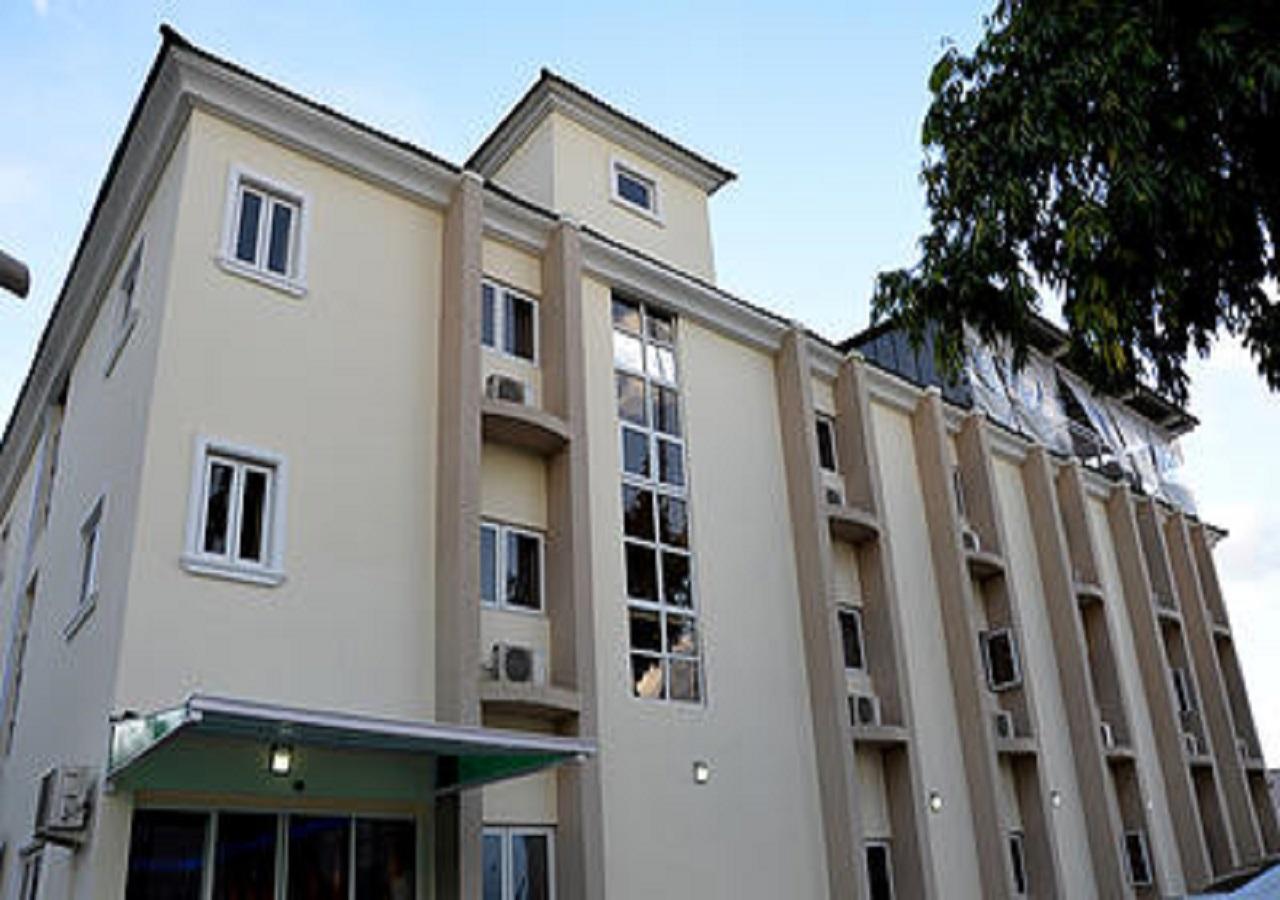 Check Inn Hotel Abuja Exterior photo